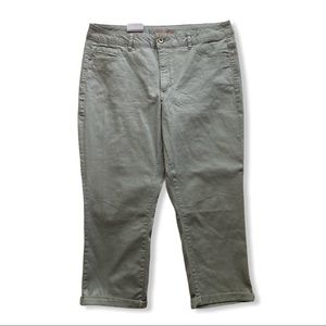 Santana Women’s Jean 16